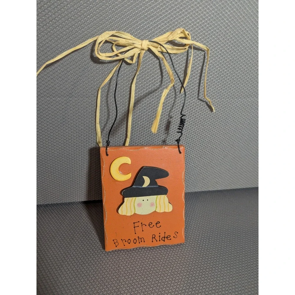 Vintage Halloween Wood Sign 
